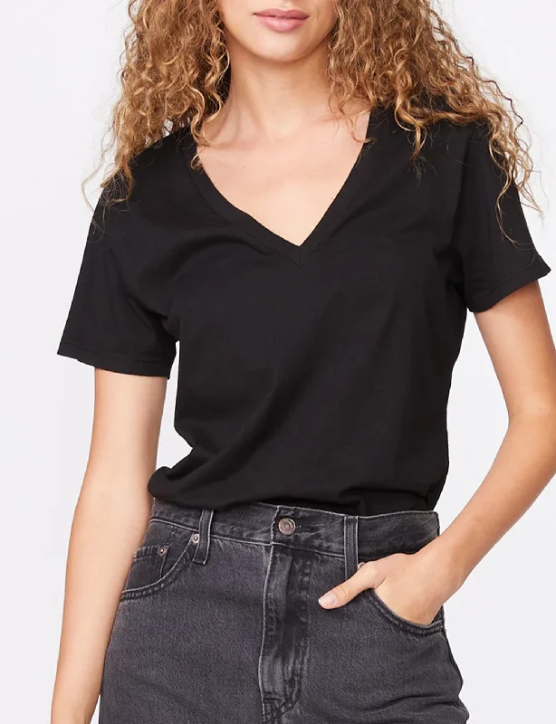 90s V Neck Tee, Black