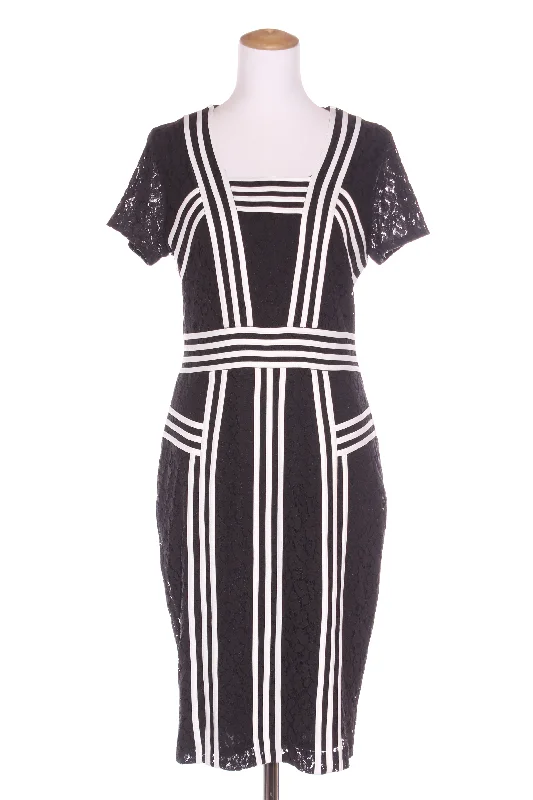 DAVID LAWRENCE - Stripe detail lace pencil dress! 12