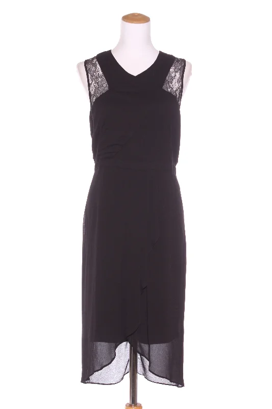 STORM - Lace panel midi dress! 10