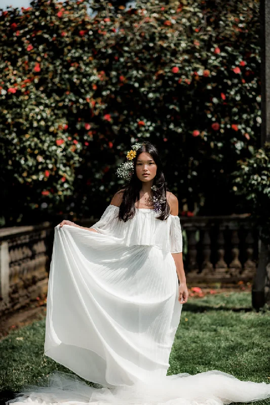 Naomi White Pleated Maxi Dress