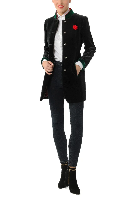 Long blazer from black velvet