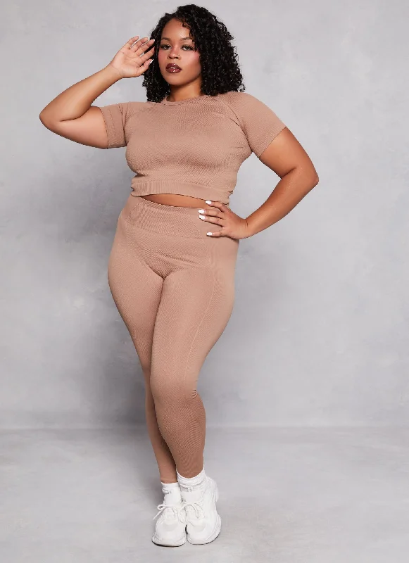 Plus Size Textured Knit Cropped T Shirt