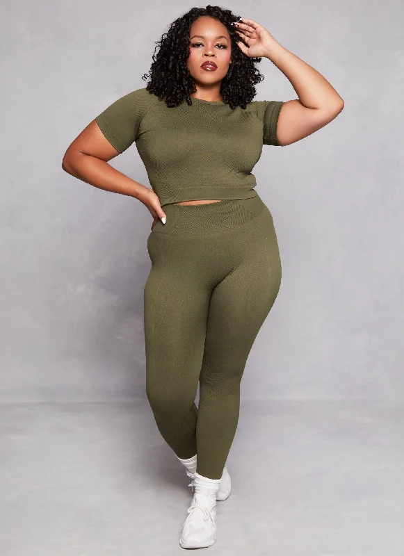 Plus Size Textured Knit Cropped T Shirt