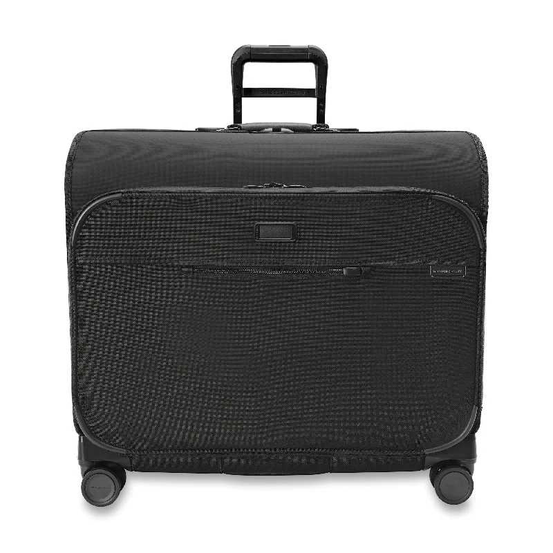 Compression Packing Cubes in Black and White for Saving Luggage SpaceBriggs & Riley NEW Baseline Deluxe Wardrobe Spinner Compression Packing Cubes in Black and White for Saving Luggage SpaceBriggs & Riley NEW Baseline Deluxe Wardrobe Spinner