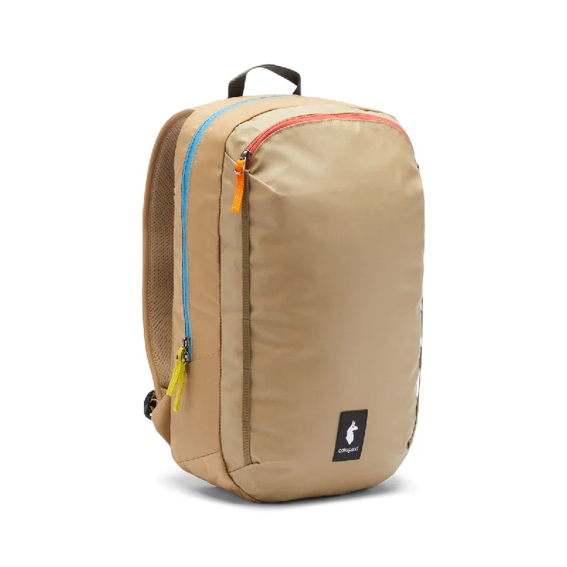 Hanging Travel Toiletry Bags with Multiple Pockets in TealCotopaxi Vaya 18L Backpack - Cada Dia - Desert Hanging Travel Toiletry Bags with Multiple Pockets in TealCotopaxi Vaya 18L Backpack - Cada Dia - Desert