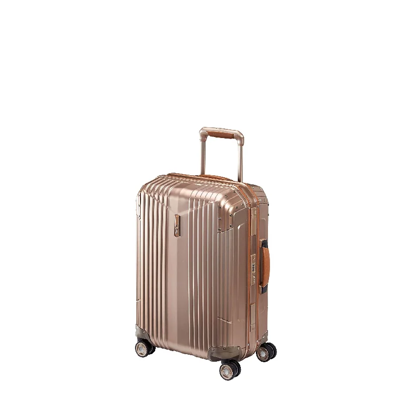 Detachable Travel Bag Shoulder Straps in Beige with Cushioned PadsHartmann 7R Master 55/20 Spinner Carry On Hardsided Luggage in Rose Gold Detachable Travel Bag Shoulder Straps in Beige with Cushioned PadsHartmann 7R Master 55/20 Spinner Carry On Hardsided Luggage in Rose Gold