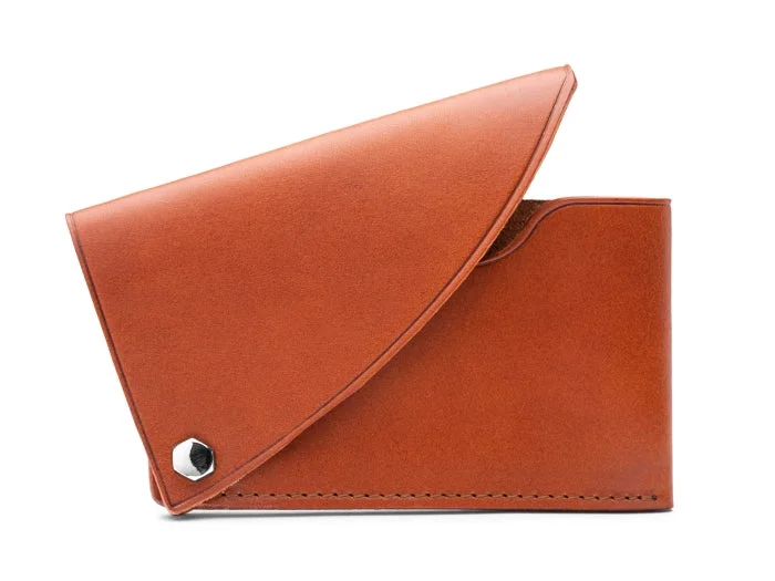 Detachable Travel Bag Shoulder Straps in Beige with Cushioned PadsBosca Italio Flipper Leather Wallet Case (Light Brown)