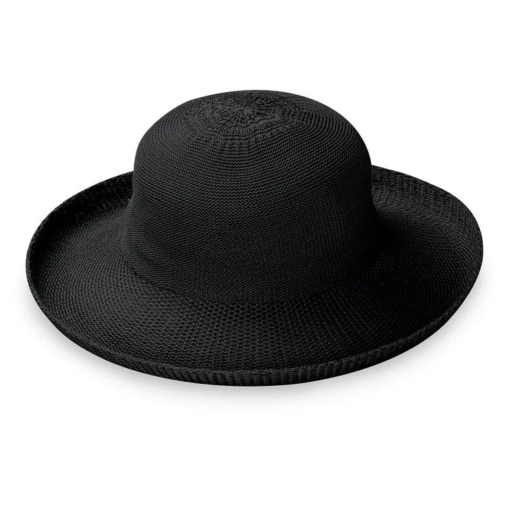 Travel Shoe Bags in Polyester with Ventilation Holes in KhakiWallaroo Packable Hat - Petite Victoria Travel Shoe Bags in Polyester with Ventilation Holes in KhakiWallaroo Packable Hat - Petite Victoria