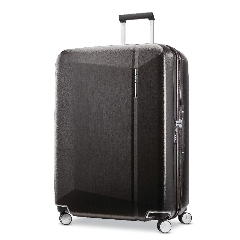 Travel Bag ID Card Holders in Clear Vinyl with LanyardsEtude 28" Spinner Medium Luggage