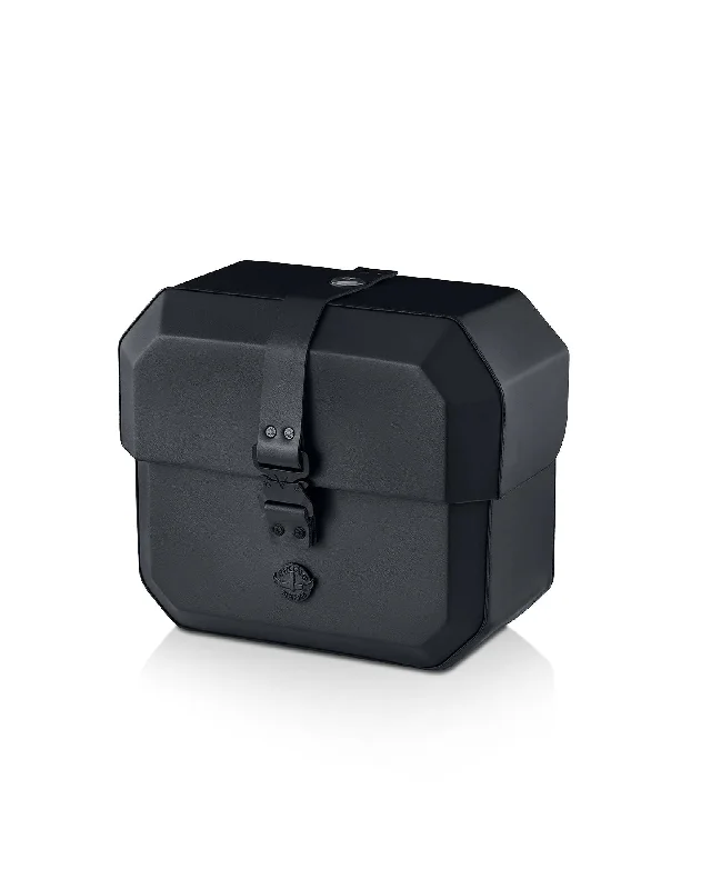 Travel - Size Toiletry Bottles with Leak - Proof Caps in Clear10L - Outlaw Quick Mount Small Harley Softail Street Bob Hard Solo Saddlebag (Left Only) Travel - Size Toiletry Bottles with Leak - Proof Caps in Clear10L - Outlaw Quick Mount Small Harley Softail Street Bob Hard Solo Saddlebag (Left Only)