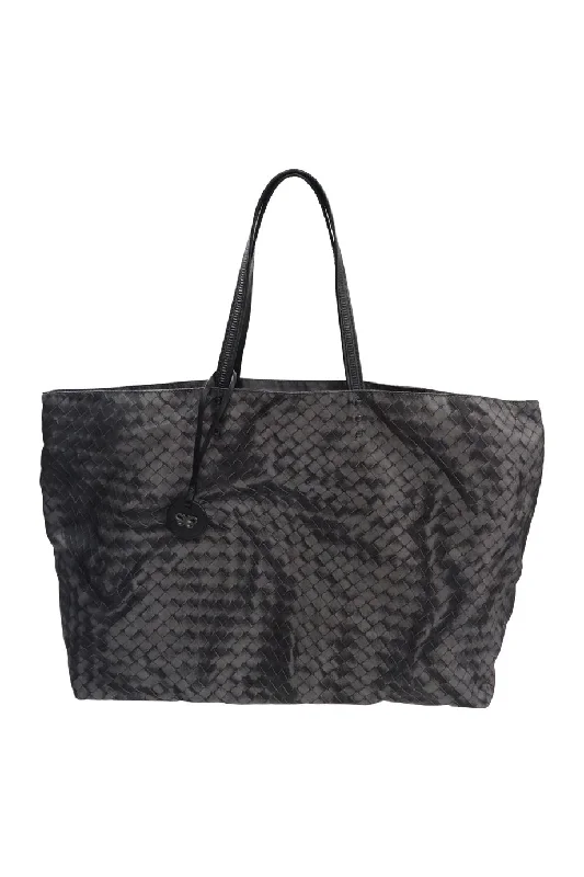 Women's Shoulder Bag with Floral Embroidery in Purple for Spring Walks[WB5091] Bottega Veneta | Shoulder Bag