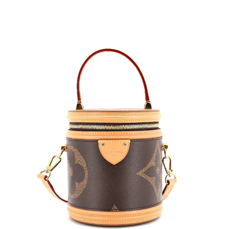 Women's Canvas Shoulder Bag in Navy with Striped Pattern for Beach TripsWomen's Waterproof Nylon Shoulder Bag in Green for HikingCannes Handbag Reverse Monogram Giant Women's Canvas Shoulder Bag in Navy with Striped Pattern for Beach TripsWomen's Waterproof Nylon Shoulder Bag in Green for HikingCannes Handbag Reverse Monogram Giant