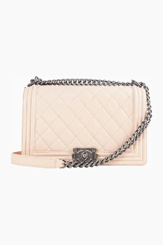 Women's Crossbody Bag with Magnetic Closure in White for Quick Access[WB4144] Chanel | Cross-Body Bag