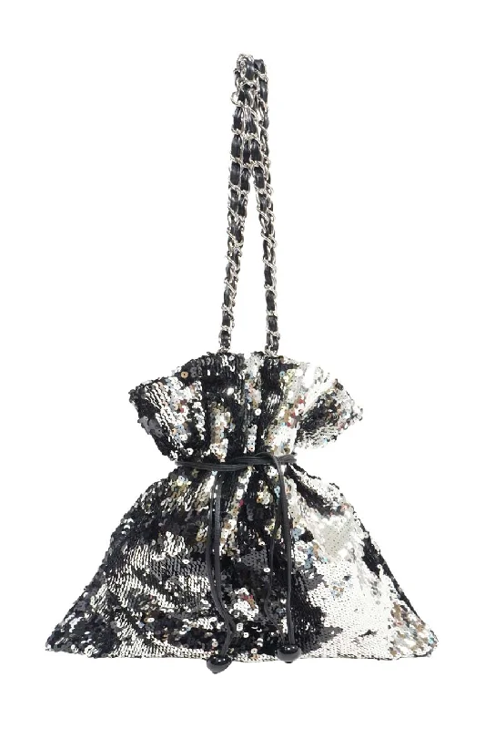 Shoulder Bag with Chain Strap in Silver for a Trendy Appearance[WB5074] Chanel | Shoulder Bag