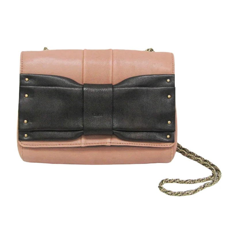 Small Vegan Leather Tote Bag in Blush Pink with Gold - Tone Hardware for a Feminine and Stylish AccessoryMetallic Tote Bag in Rose Gold with Chain Handles for a Glamorous Night OutChloé Jane  Leather Shopper Bag (Pre-Owned)