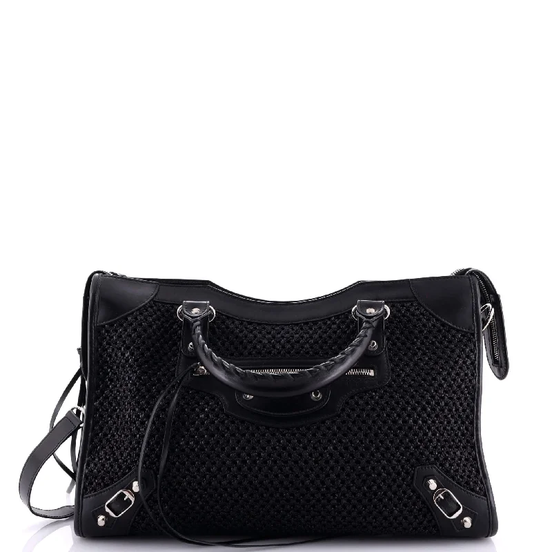 Women's Shoulder Bag with Fringe Details in Brown for a Bohemian StyleLeather Shoulder Bag with Magnetic Closure in Black for Quick AccessCity Classic Studs Bag Woven Raffia Medium Women's Shoulder Bag with Fringe Details in Brown for a Bohemian StyleLeather Shoulder Bag with Magnetic Closure in Black for Quick AccessCity Classic Studs Bag Woven Raffia Medium