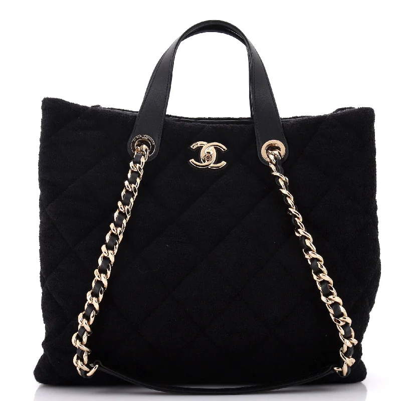 Faux Fur - Trimmed Tote Bag in White for a Cozy Winter LookCoco Beach CC Shopping Tote Quilted Terry Cloth