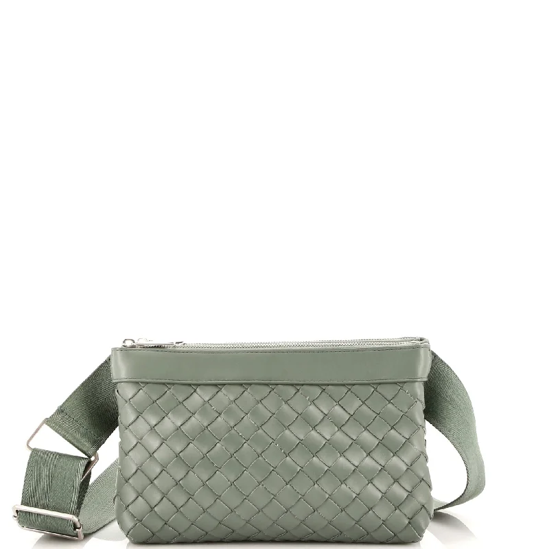 Quilted Shoulder Bag in Cream for a Classic and Elegant LookSuede Shoulder Bag in Pink with Tassel Accents for Casual OutingsDuo Shoulder Bag Intrecciato Nappa
