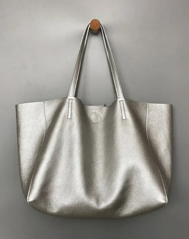Women's Tote Bag with Detachable Pouch in Purple for Added ConvenienceFaux Fur - Trimmed Tote Bag in White for a Cozy Winter LookFashion Womens Silver Leather Oversize Tote Bag Black Shoulder Tote Bag Handbag Tote For Women