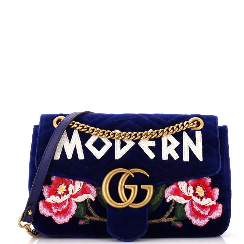Shoulder Bag with Geometric Pattern in Multicolor for a Contemporary StyleMetallic Shoulder Bag in Gold for Special OccasionsGG Marmont Flap Bag Embroidered Matelasse Velvet Medium