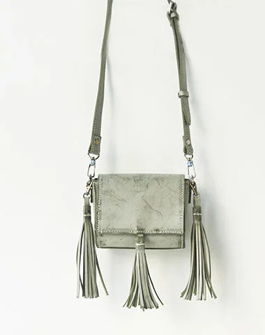 Women's Shoulder Bag with Zippered Pockets in Orange for SafetyCrossbody Shoulder Bag in Black Leather with Gold Hardware for Night OutsHandmade leather green purse phone bag shoulder bag cossbody bag purse women Women's Shoulder Bag with Zippered Pockets in Orange for SafetyCrossbody Shoulder Bag in Black Leather with Gold Hardware for Night OutsHandmade leather green purse phone bag shoulder bag cossbody bag purse women