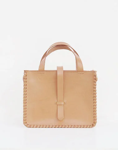 Quilted Shoulder Bag in Cream for a Classic and Elegant LookWomen's Waterproof Nylon Shoulder Bag in Green for HikingHandmade leather handbag beige shopper bag shoulder bag cossbody bag purse women