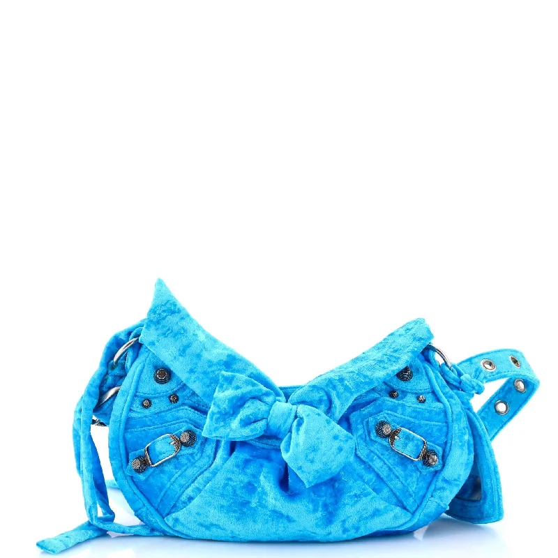Women's Shoulder Bag with Floral Embroidery in Purple for Spring WalksLe Cagole Giant Studs Shoulder Bag Crushed Velvet XS