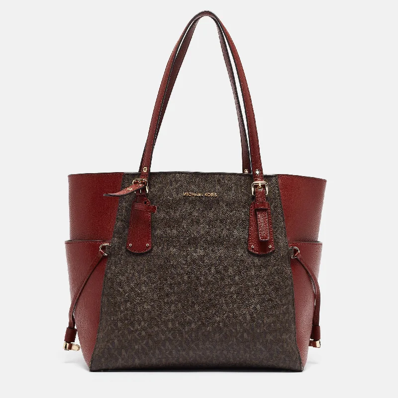 Oversized Jute Tote Bag in Natural Color with Rope Handles for a Beach VacationEmbroidered Tote Bag in Beige with Floral Motifs for a Boho - Chic VibeMichael Kors /brown Signature Coated Canvas And Leather Voyager East West Tote