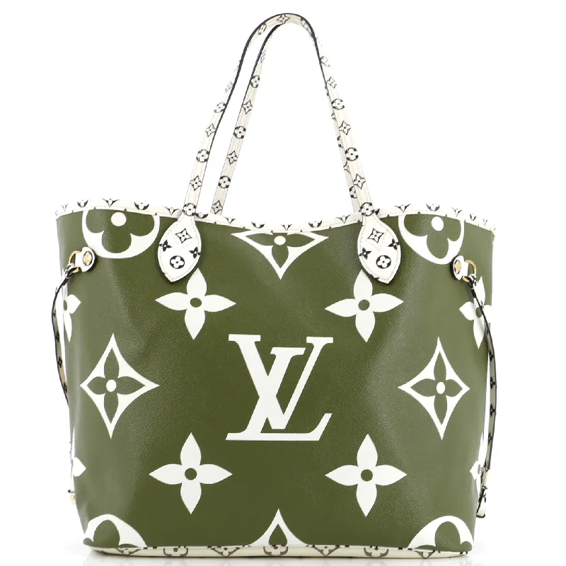 Patchwork Tote Bag in Denim with Vintage - Inspired Designs for a Retro AppealNeverfull NM Tote Limited Edition Colored Monogram Giant MM