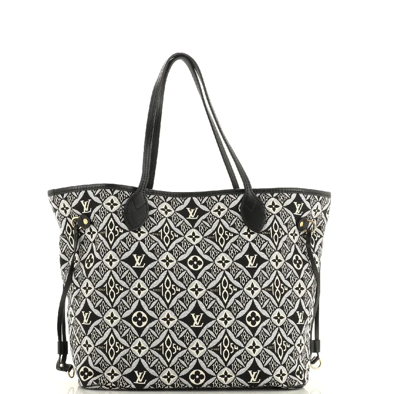Tote Bag with Adjustable Shoulder Strap in Olive Green for Comfortable CarryingNeverfull NM Tote Limited Edition Since 1854 Monogram Jacquard MM