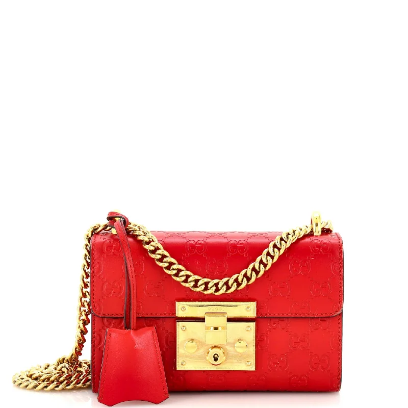 Quilted Shoulder Bag in Cream for a Classic and Elegant LookPadlock Shoulder Bag Guccissima Leather Small
