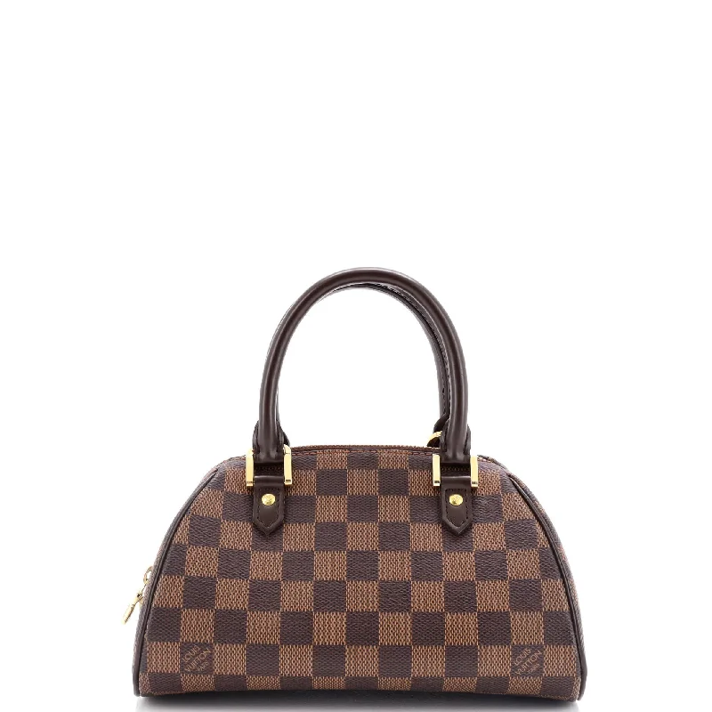 Shoulder Bag with Chain Strap in Silver for a Trendy AppearanceVegan Leather Shoulder Bag in Gray for Ethical Fashion LoversRibera Handbag Damier Mini Shoulder Bag with Chain Strap in Silver for a Trendy AppearanceVegan Leather Shoulder Bag in Gray for Ethical Fashion LoversRibera Handbag Damier Mini