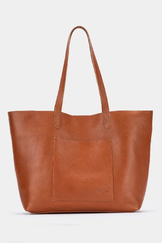 Small Vegan Leather Tote Bag in Blush Pink with Gold - Tone Hardware for a Feminine and Stylish AccessoryWanderlust Tote