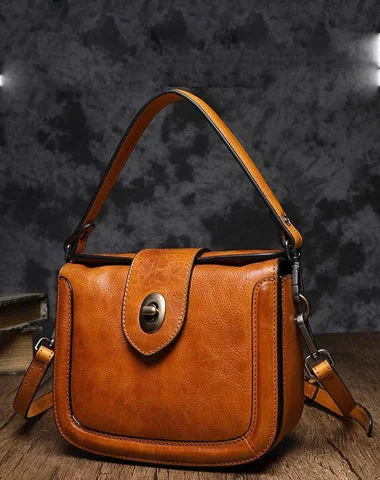 Women's Shoulder Bag with Faux Fur Strap in White for Winter StyleVintage Womens Leather Tan Small Handbag Shoulder Bag Purse Black Handbag for Ladies