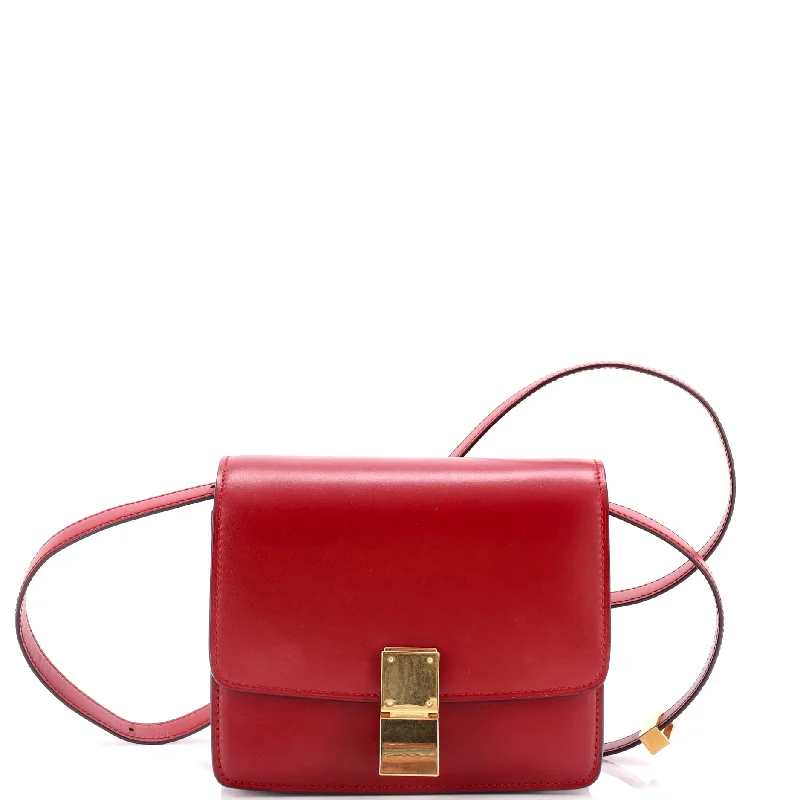 Women's Shoulder Bag with Faux Fur Strap in White for Winter StylePrinted Silk Shoulder Bag in Red for a Pop of ColorClassic Box Bag Smooth Leather Teen Women's Shoulder Bag with Faux Fur Strap in White for Winter StylePrinted Silk Shoulder Bag in Red for a Pop of ColorClassic Box Bag Smooth Leather Teen