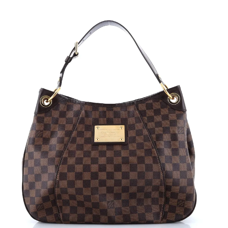 Women's Shoulder Bag with Faux Fur Strap in White for Winter StyleQuilted Shoulder Bag in Cream for a Classic and Elegant LookGalliera Handbag Damier PM Women's Shoulder Bag with Faux Fur Strap in White for Winter StyleQuilted Shoulder Bag in Cream for a Classic and Elegant LookGalliera Handbag Damier PM